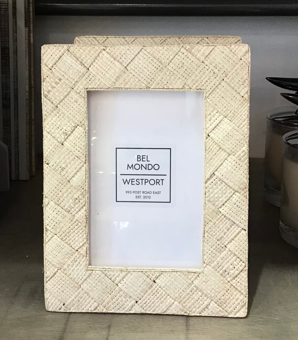 Natural Fiber Woven Raffia Frame 4x6