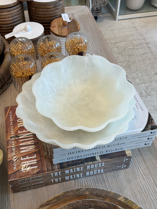 Small Resin Fluted Bowl