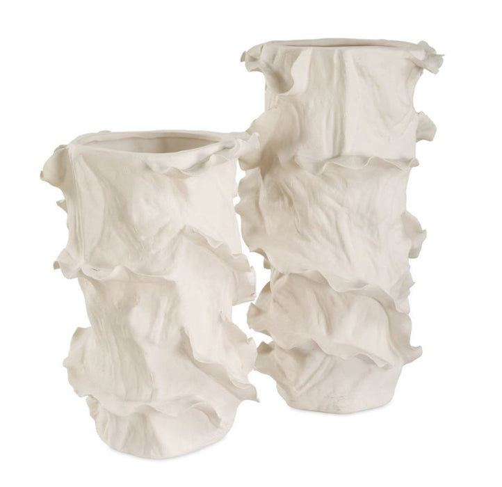 Matte Ceramic Ruffled Vase - Short